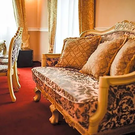 Zamek Kamenny Dvur Hotel Františkovy Lázně