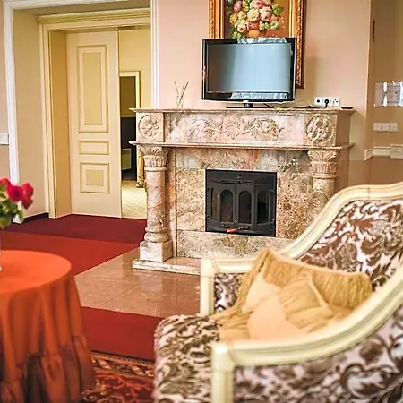 Hotel Zamek Kamenny Dvur Františkovy Lázně