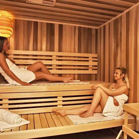 Hotel Zamek Kamenny Dvur Frantiskovy Lazne